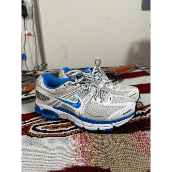 Nike Air Max Moto 9 – White / Metallic Blue (542275-140) Women's size 6.5 - Picture 1 of 6